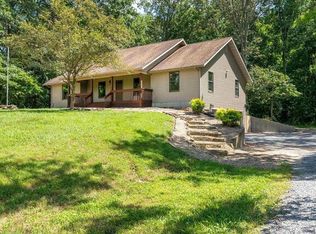 17937 Caplinger Pond Rd, Marion, IL 62959