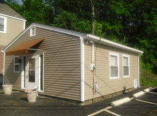 15 Thomas St UNIT E, North Providence, RI 02911