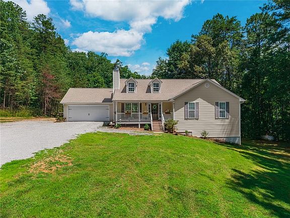 2nd image of 2158 Fletcher Dr