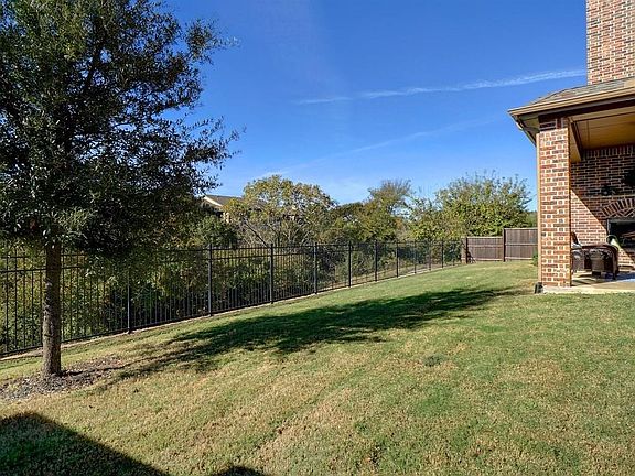 2nd image of 6621 Orchard Park Dr
