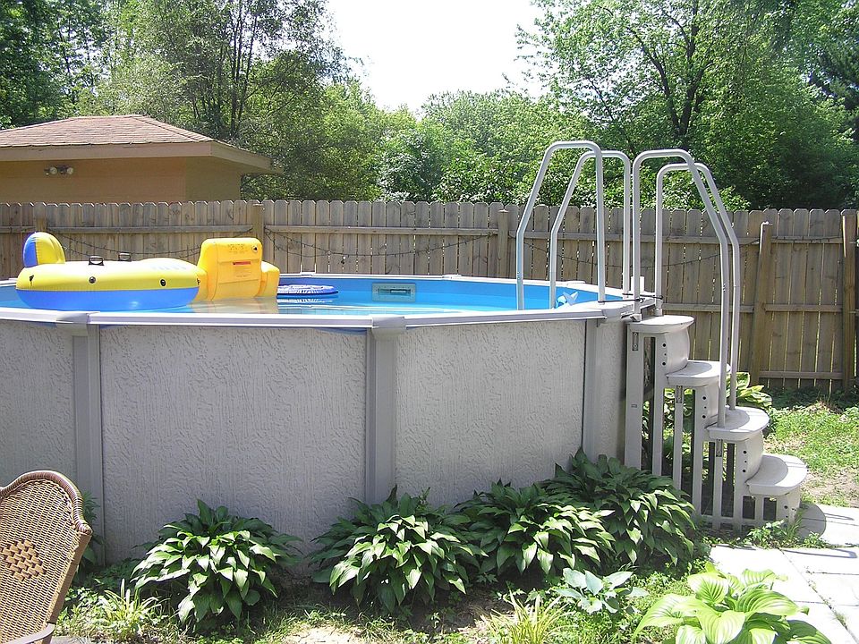 2nd image of 2847 Oakwood St