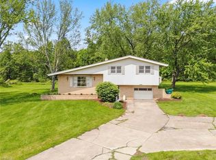 12992 N Palmyra Rd, North Jackson, OH 44451