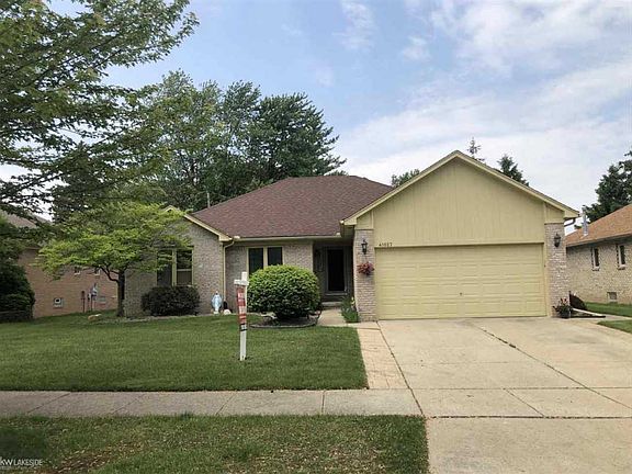 2nd image of 41027 Hidden Oaks Dr