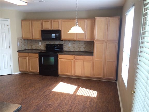 5th image of 4562 Brimmer Place Dr
