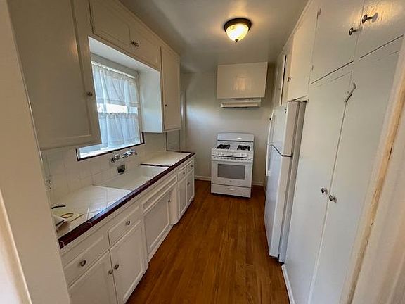 5th image of 4830 Del Monte Ave #4830
