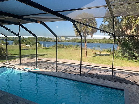 Laps anyone? 