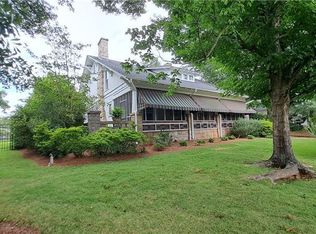 1025 Main St, Stone Mountain, GA 30083