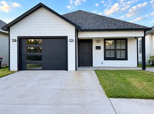 909 W 3rd Ave, Pine Bluff, AR 71601