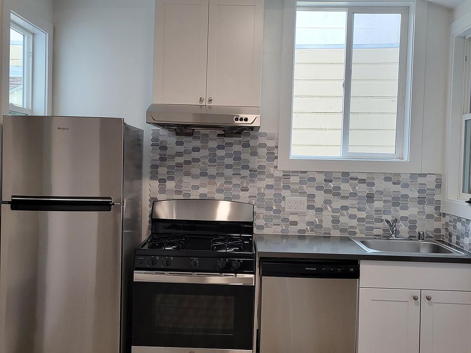 1st image of 1287 Green St