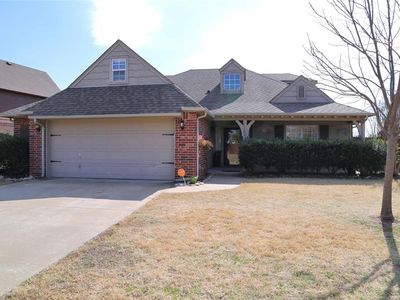 11604 E 104th St N, Owasso, OK, 74055