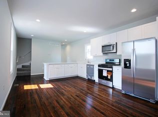 118 2nd Ave, Baltimore, MD 21227