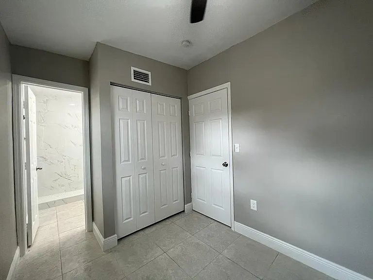 3990 Plum Tree Dr — Photo 5