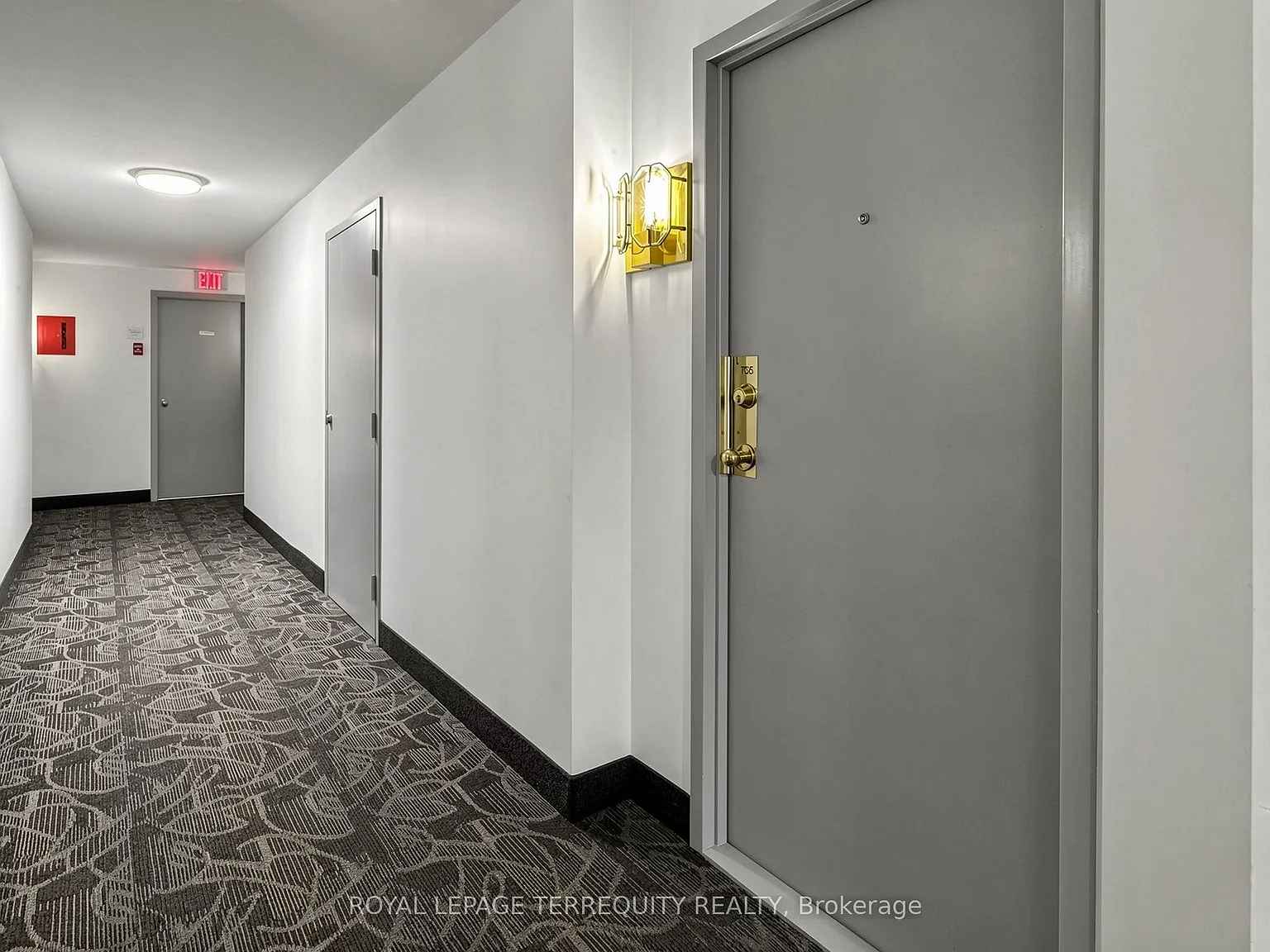 3 bed, $2,700 — Photo 4