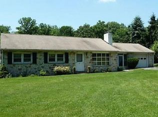 2080 Howells Rd, Malvern, PA 19355