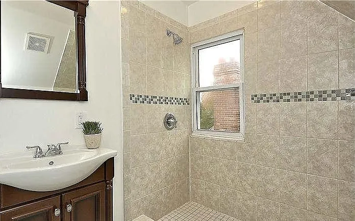2617 Newton St NE — Photo 17