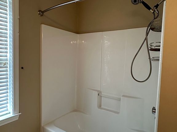 5th image of 87 South St #87
