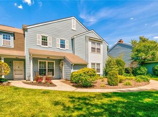 18 Candlestick Ct, Warwick, NY 10990