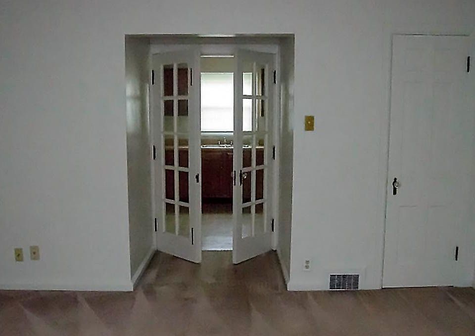 1st image of 1124 W Wayne St APT 4