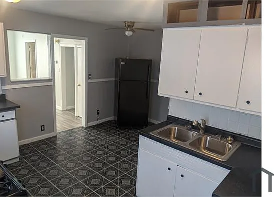 1148 Forest St — Photo 4