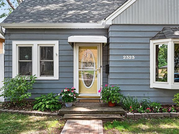 4th image of 2323 Standish St