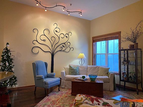 2nd image of 426 Highland House #26209
