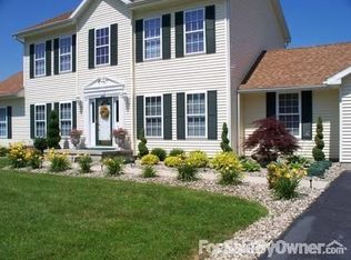 9040 Point Pleasant Rd, Millwood, WV 25262