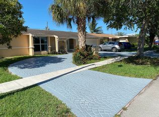 11620 NW 29th Pl, Sunrise, FL 33323