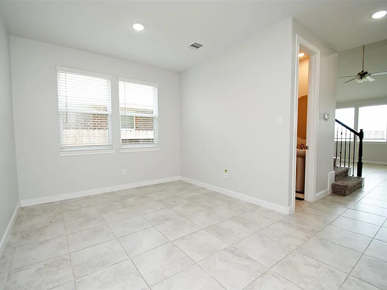 8834 Arch Rock Dr — Photo 6