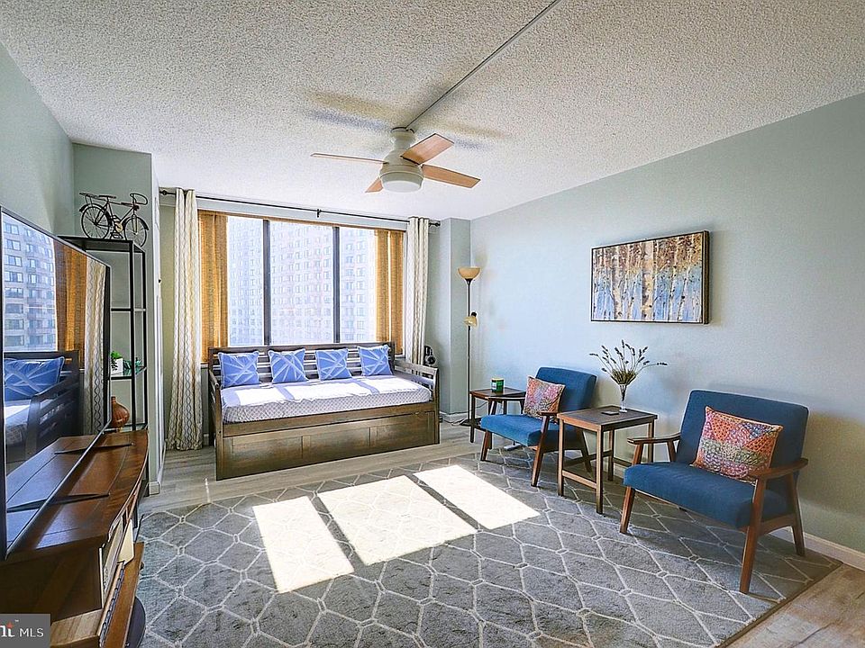 1st image of 5225 Pooks Hill Rd APT 514N