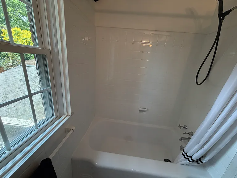 5932 Edgehill Ct — Photo 8