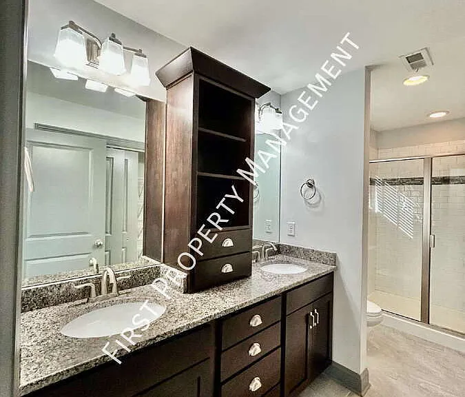 2320 Ashmore Ave — Photo 35