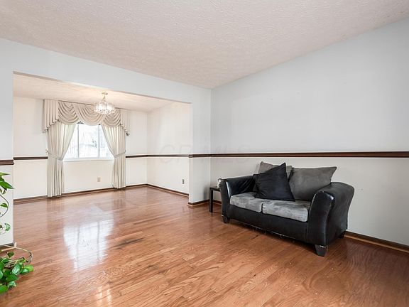 2nd image of 6388 Sauk Ct