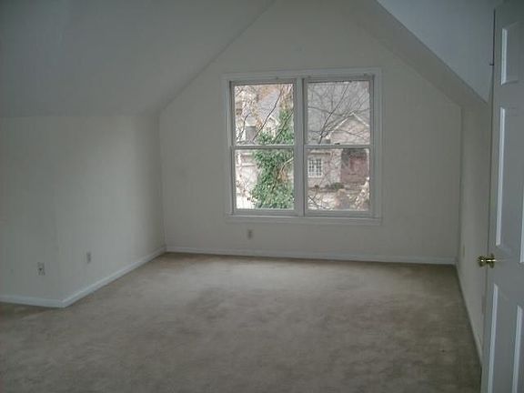 5th image of 7353 Oakland Hills Dr #D