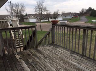 1120 Weather Ridge Rd, Chippewa Falls, WI 54729