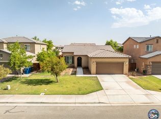 613 Las Dunas St, Imperial, CA 92251