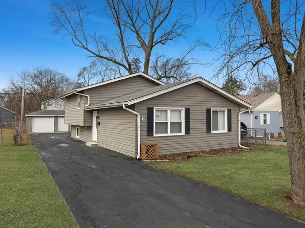 6 N Campbell Ave, Glenwood, IL 60425