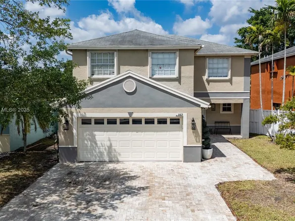 357 W Riverbend Dr, Sunrise, FL 33326