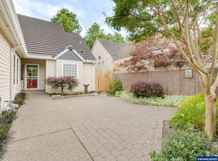 1126 Goose Creek Rd, Woodburn, OR 97071