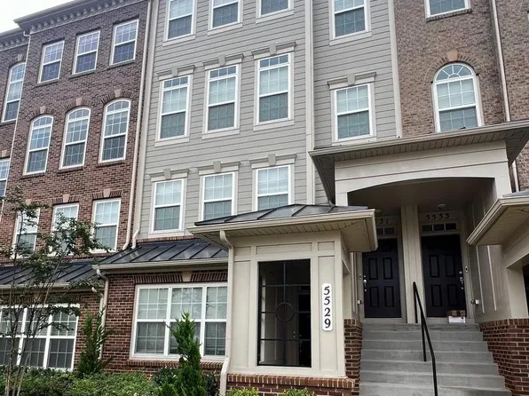 5529 Lanteen St, Lanham, MD 20706
