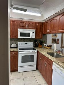 2704 Nassau Bend #J1, Pompano Beach, FL, 33066
