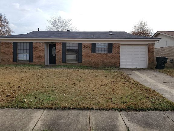 3rd image of 2124 Kirby Smith Dr