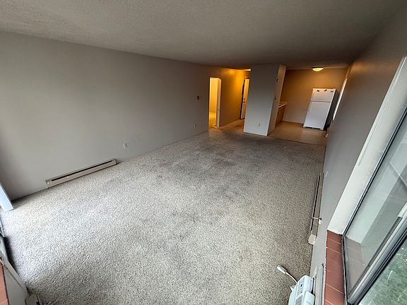 3rd image of 535 NE Maiden Ln APT 214