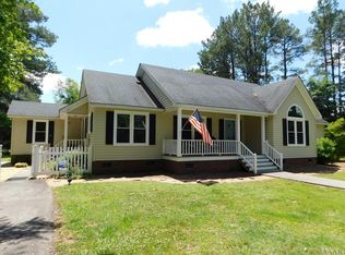 102 Albemarle Dr, Ahoskie, NC 27910