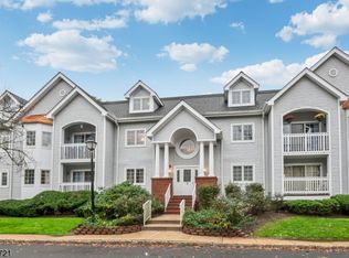 3B Leva Dr, Morristown, NJ 07960