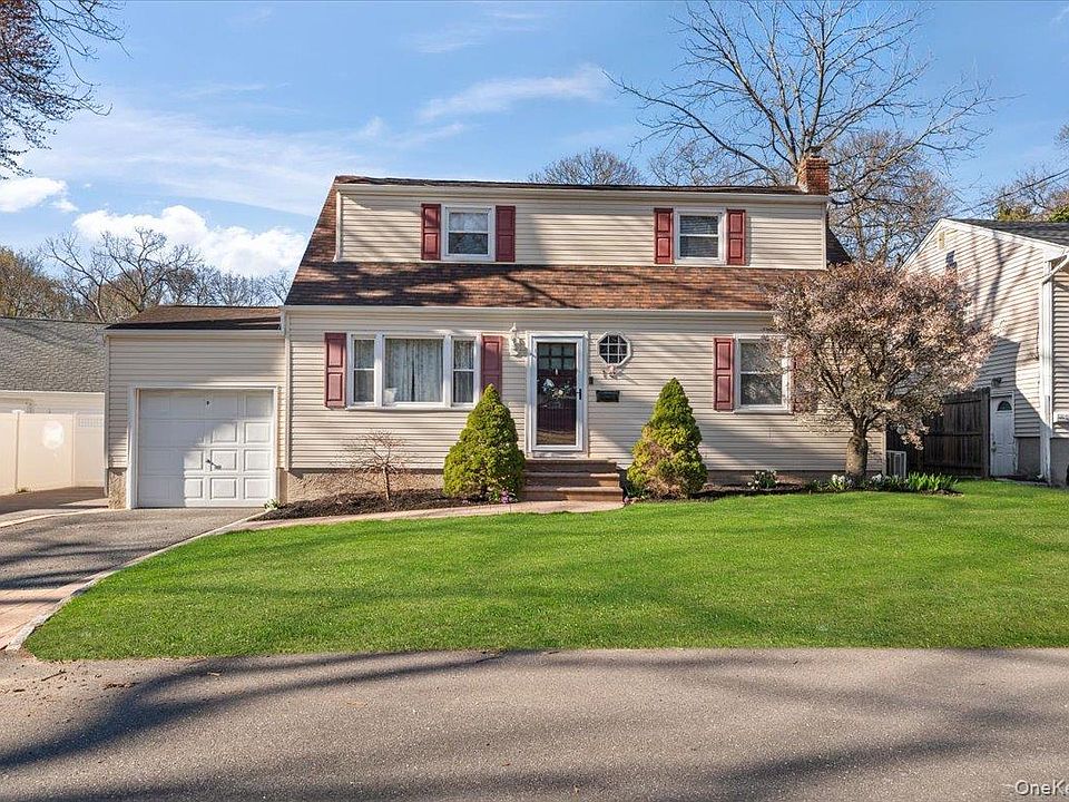 1st image of 10 Maple Road