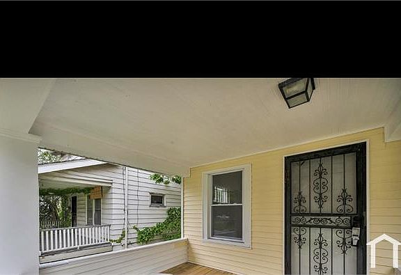 4th image of 13605 Argus Ave