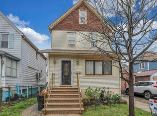 20 Oak St, Ridgefield Park, NJ 07660