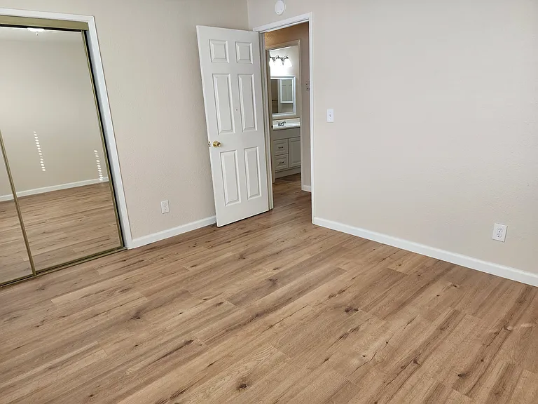 725 Pope Dr #C — Photo 18
