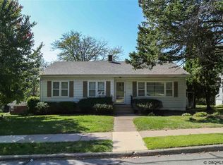 1011 Victoria St, Dubuque, IA 52003