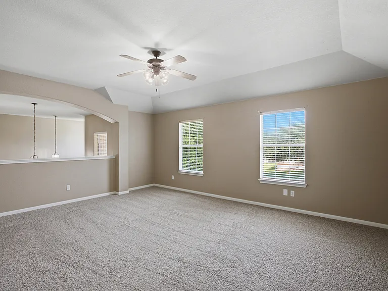 2302 Brookhollow Ter — Photo 43